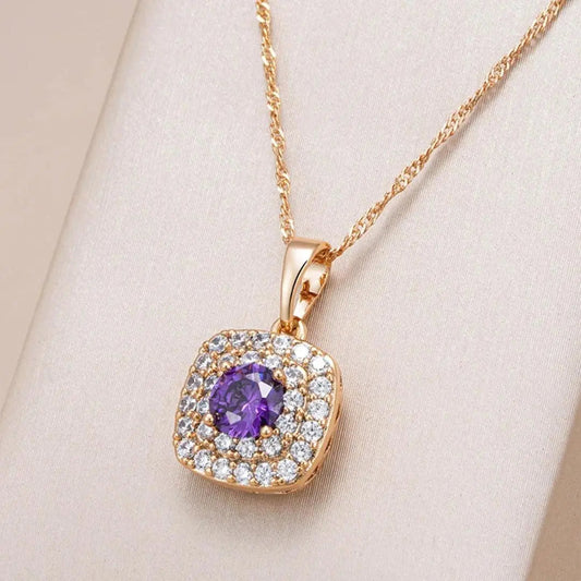 Elegant glittering lilac gold necklace