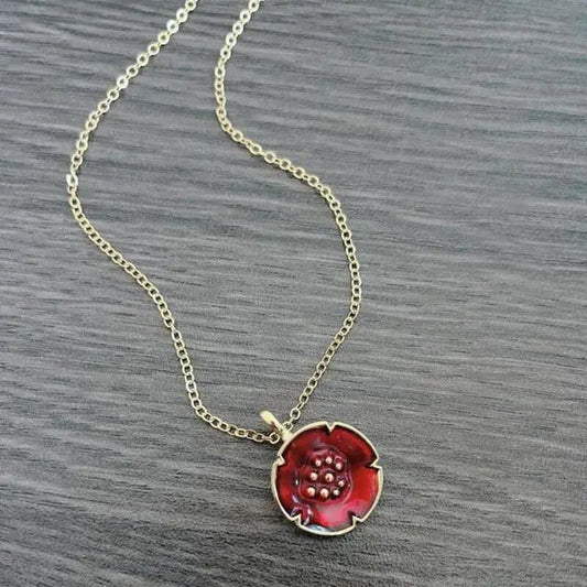 Red vintage gold necklace
