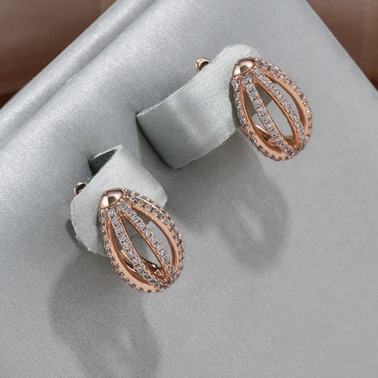 Elegant hollow basket rings in light color